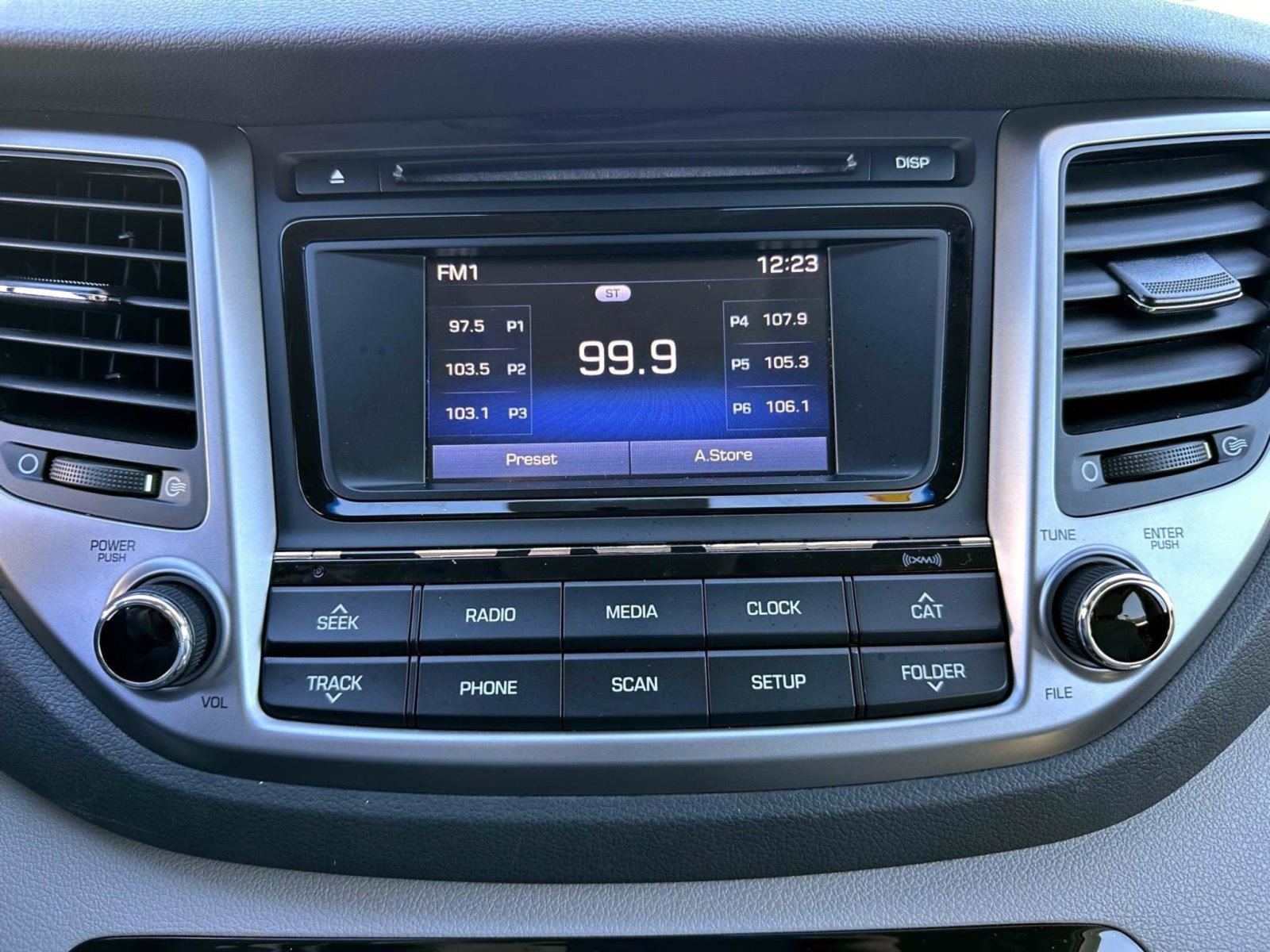 Used 2017 Hyundai Tucson SE w/ SE Popular Package 02 AWD/4WD image 22