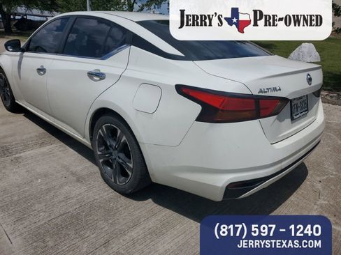 Used 2020 Nissan Altima 2.5 S FWD image 6