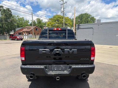 Used 2023 RAM 1500 Express w/ Wheel & Sound Group AWD/4WD image 4