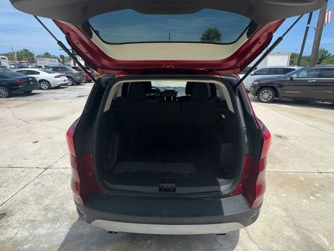 Used 2019 Ford Escape SE AWD/4WD image 15