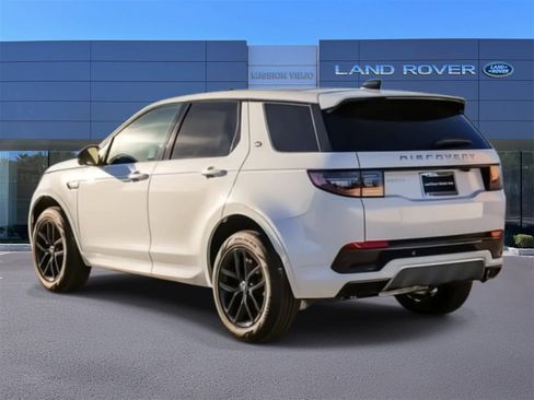 New 2024 Land Rover Discovery Sport S image 6