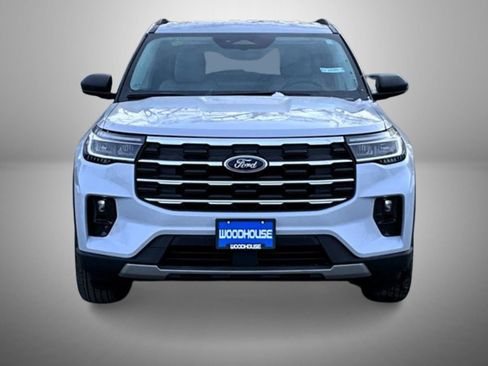 New 2026 Ford Explorer Active w/ Active Comfort Package AWD/4WD image 2