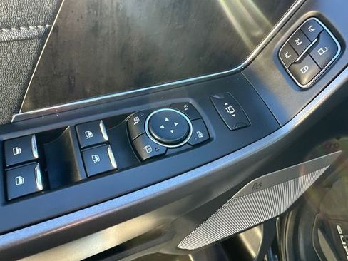 Certified 2024 Ford F250 Lariat w/ Lariat Ultimate Package image 24