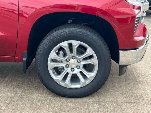 New 2026 Chevrolet Silverado 1500 LTZ w/ Z71 Off-Road Package image 8