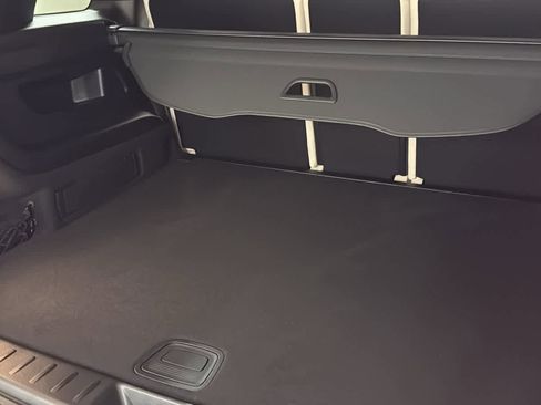 New 2026 Mercedes-Benz GLB 250 4MATIC image 34