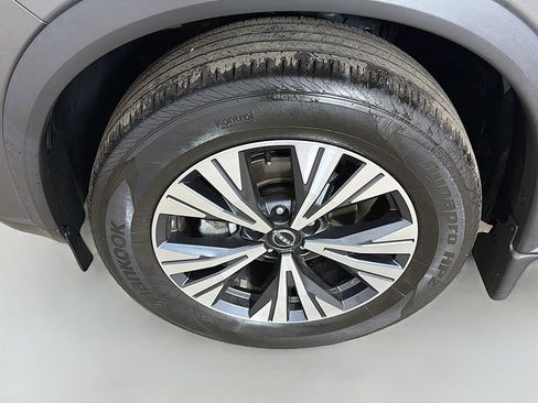 Used 2023 Nissan Rogue SV w/ SV Premium B Package AWD/4WD image 20