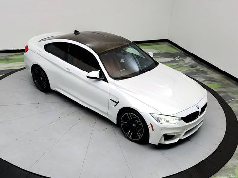 Used 2015 BMW M4 Coupe RWD image 31