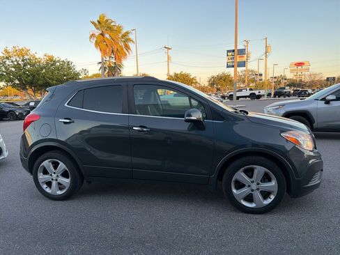 Used 2016 Buick Encore FWD image 2