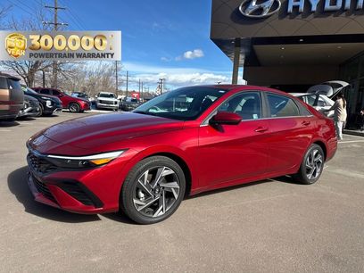 Used 2024 Hyundai Elantra SEL w/ Convenience Package