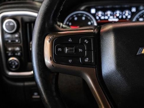 Used 2022 Chevrolet Silverado 3500 High Country w/ Technology Package image 14