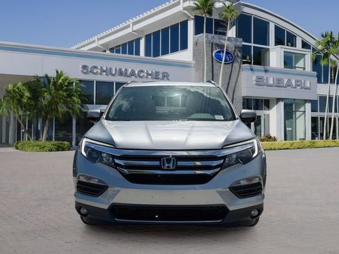 Used 2017 Honda Pilot Elite image 2