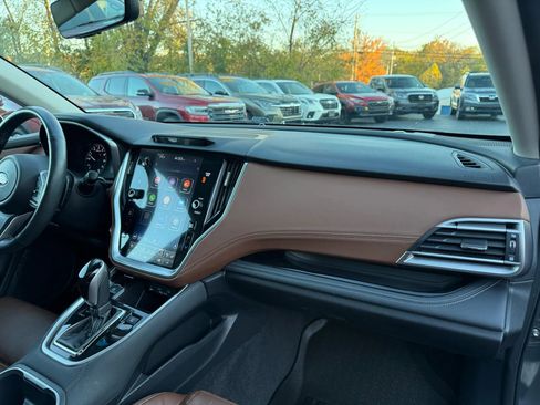 Used 2021 Subaru Outback Touring XT image 15