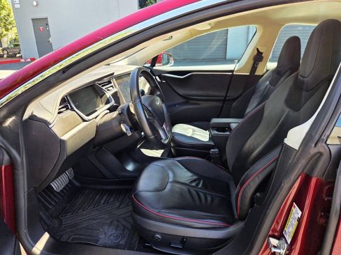 Used 2012 Tesla Model S Signature Performance RWD image 12