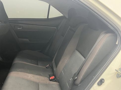 Used 2018 Toyota Corolla LE image 7