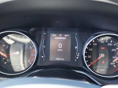 Used 2019 Jeep Compass Sport FWD image 9