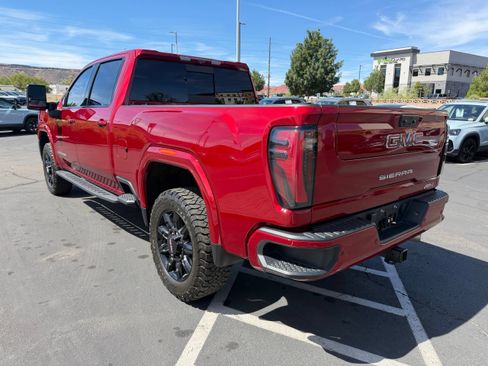 Used 2024 GMC Sierra 2500 AT4 w/ AT4 Premium Plus Package AWD/4WD image 15