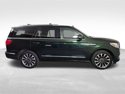 Used 2021 Lincoln Navigator Reserve w/ Luxury Package AWD/4WD image 8