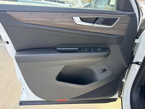 New 2026 Volkswagen Atlas SEL image 12