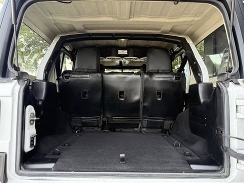 Used 2019 Jeep Wrangler Unlimited Sport S image 29