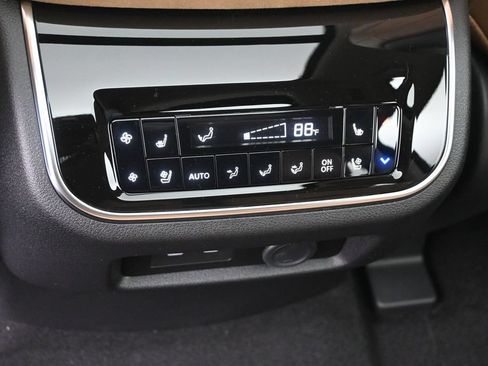 New 2027 INFINITI QX80 Luxe AWD/4WD image 16