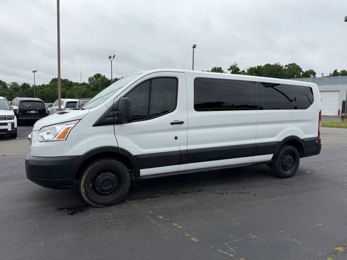 Used 2019 Ford Transit 350 XLT RWD image 15