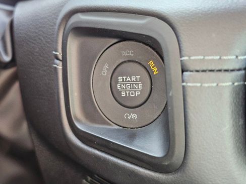 Used 2025 Jeep Wrangler Unlimited Rubicon 4xe w/ Safety Group AWD/4WD image 39