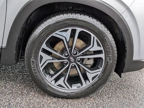 Used 2020 Hyundai Santa Fe SEL image 12