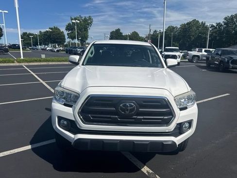 Used 2019 Toyota Tacoma SR5 RWD image 10