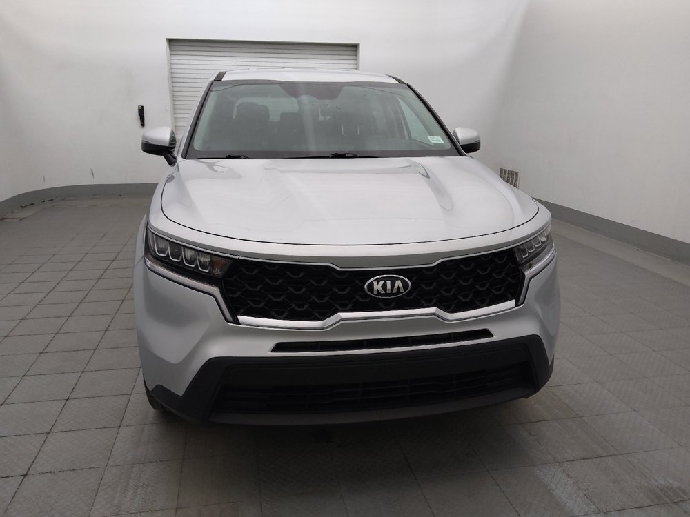 Used 2021 Kia Sorento LX AWD/4WD image 14