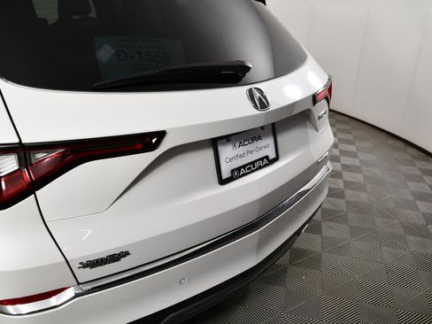 Certified 2025 Acura MDX SH-AWD w/ Technology Package image 15