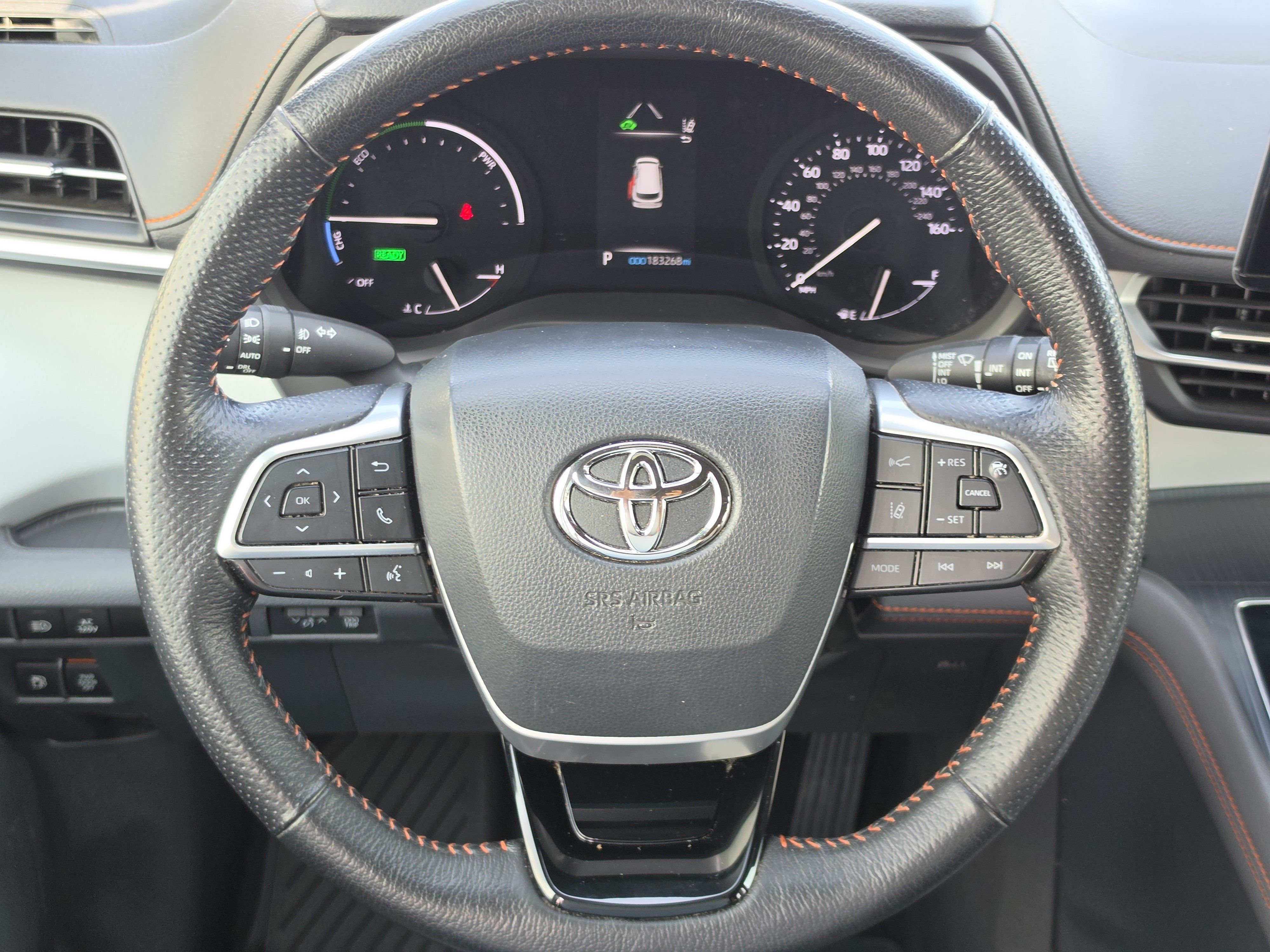 Used 2021 Toyota Sienna XSE w/ XSE Plus Package FWD image 18