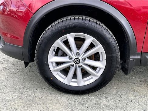 Used 2019 Nissan Rogue Sport SV image 5