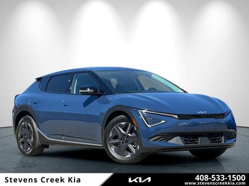 New 2025 Kia EV6 Light w/ Light LR Technology Package image 1