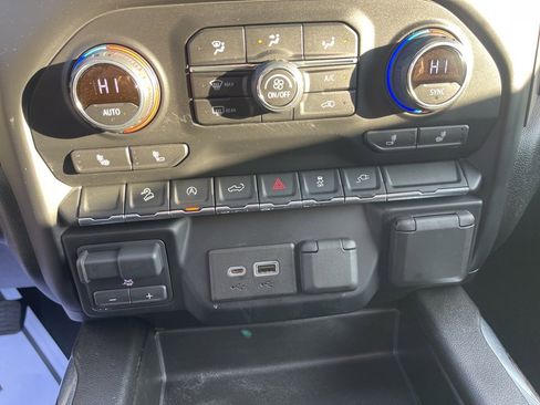 Certified 2021 Chevrolet Silverado 1500 LT Trail Boss w/ Convenience Package II image 30