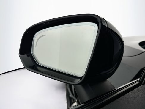 Used 2024 Volvo S60 B5 Core image 16