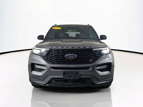 Used 2022 Ford Explorer ST AWD/4WD image 3