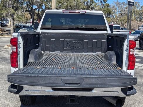 Used 2024 Chevrolet Silverado 2500 LT image 12