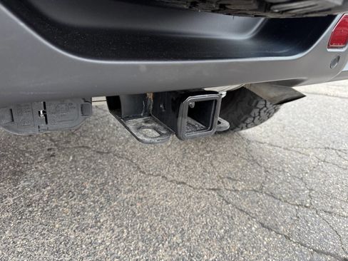 Used 2024 Jeep Wrangler Unlimited Sport image 16