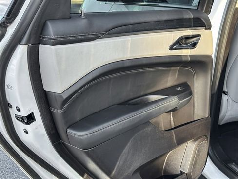 Used 2016 Cadillac SRX Standard image 29