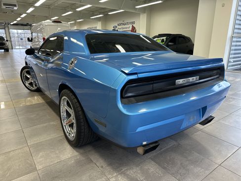 Used 2010 Dodge Challenger R/T image 14