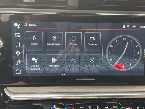 Used 2025 GMC Sierra 3500 Denali w/ Denali Reserve Package image 29