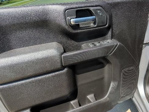 Used 2023 Chevrolet Silverado 1500 Custom AWD/4WD image 13