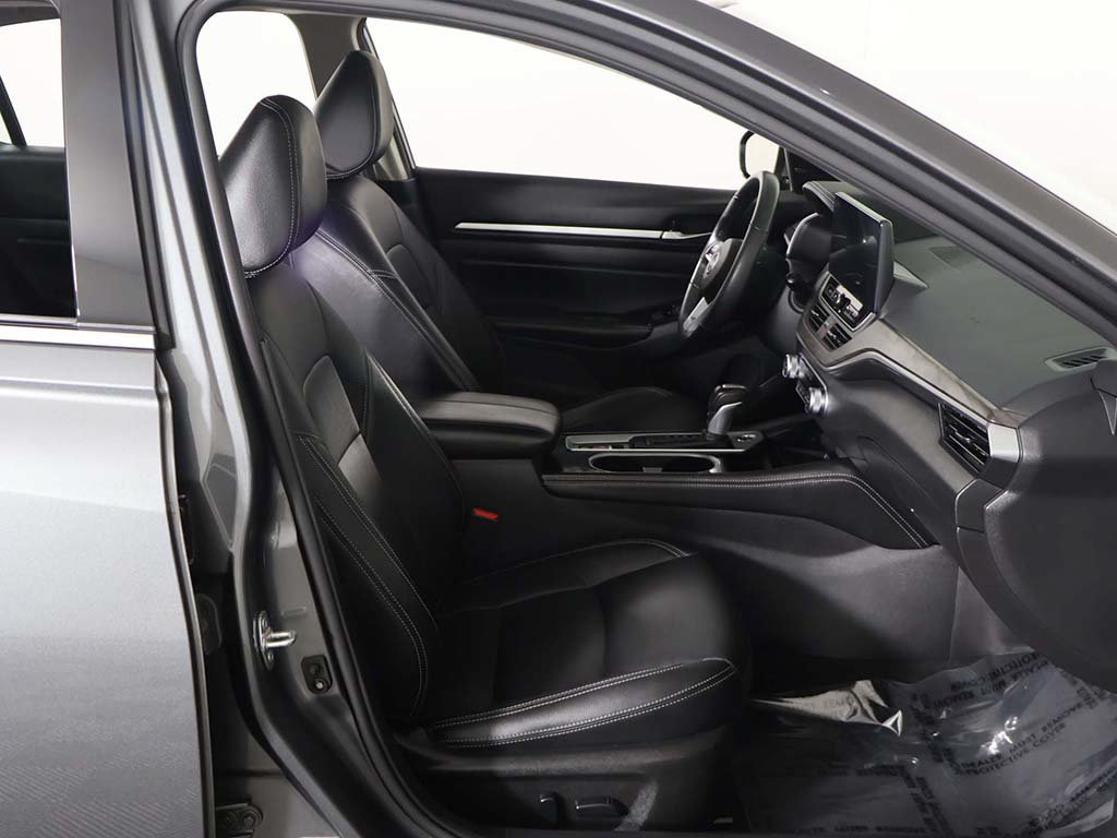Used 2024 Nissan Altima 2.5 SL AWD/4WD image 27