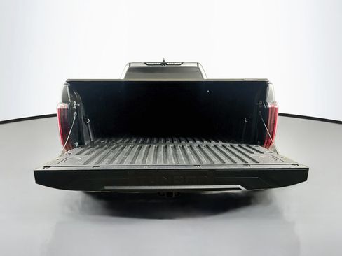 Used 2023 Toyota Tundra Platinum AWD/4WD image 37