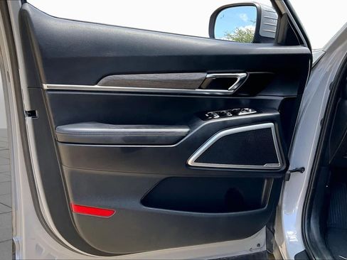 Used 2022 Kia Telluride EX w/ EX Premium Package AWD/4WD image 22