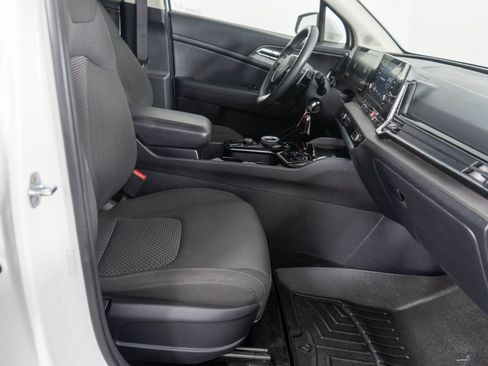 Used 2023 Kia Sportage LX AWD/4WD image 8