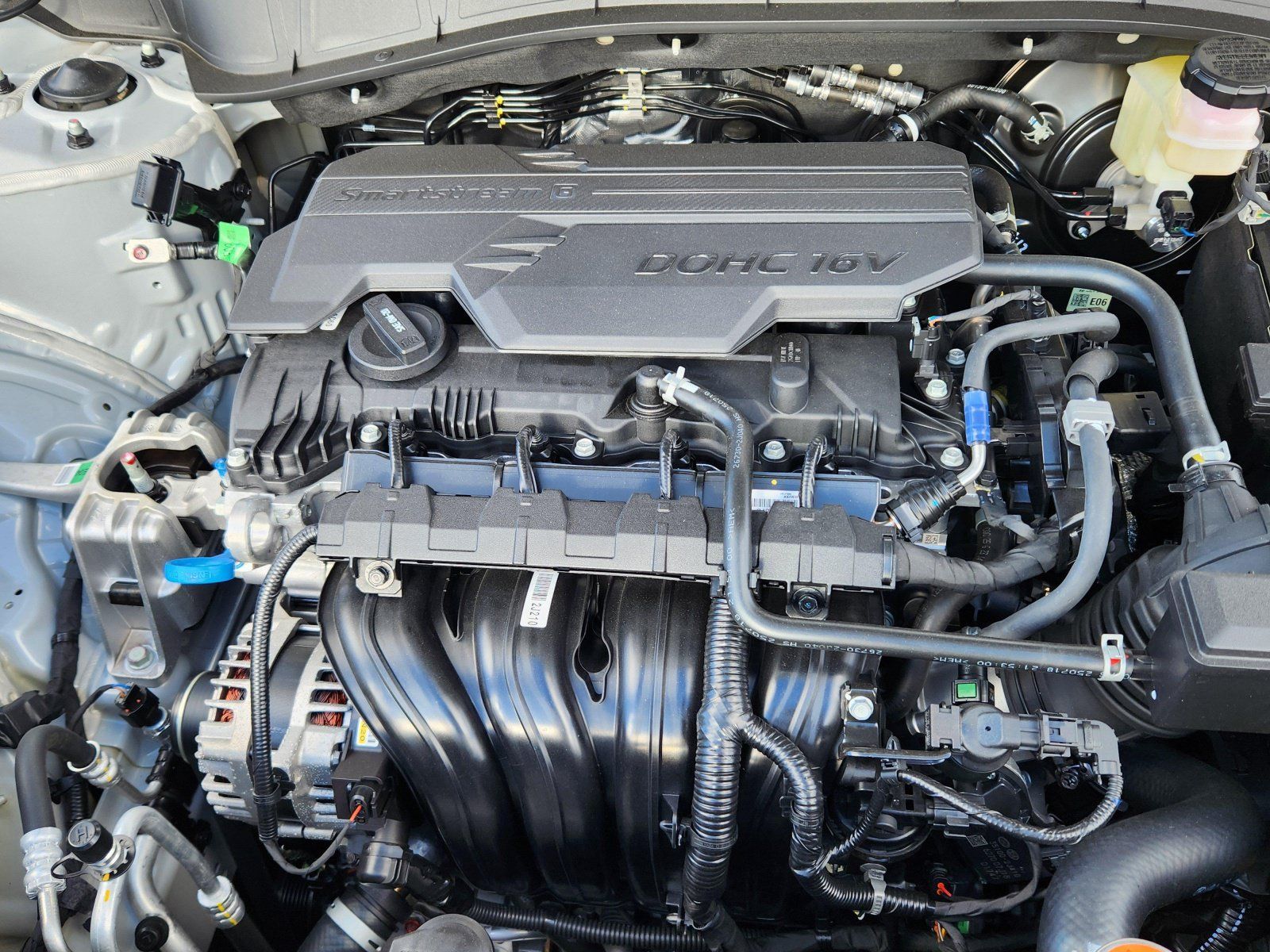 New 2026 Hyundai Kona SE AWD/4WD image 17