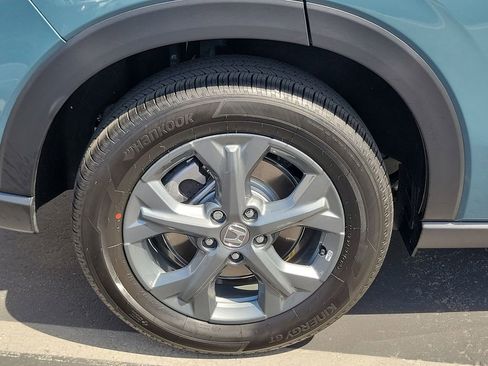 Certified 2026 Honda HR-V LX image 7