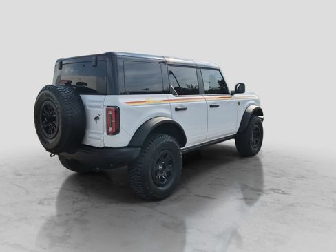 Used 2024 Ford Bronco Badlands AWD/4WD image 8