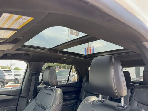 Certified 2023 Ford Explorer ST w/ Equipment Group 401A image 24